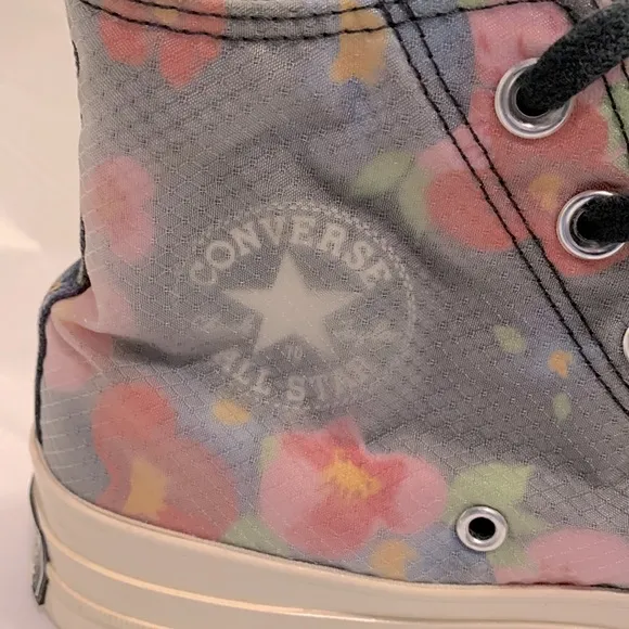 - Converse Floral Chuck 70 Sz 6  (men) Hi Top Womens Shoes Black Flower