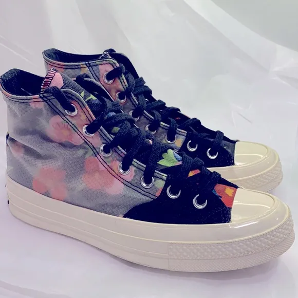 - Converse Floral Chuck 70 Sz 6  (men) Hi Top Womens Shoes Black Flower