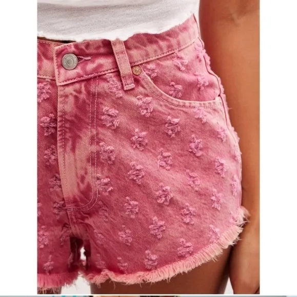 🆕 FREE PEOPLE Mixed Emotions Hi Lo Shorts / Dragonfruit Sorbet