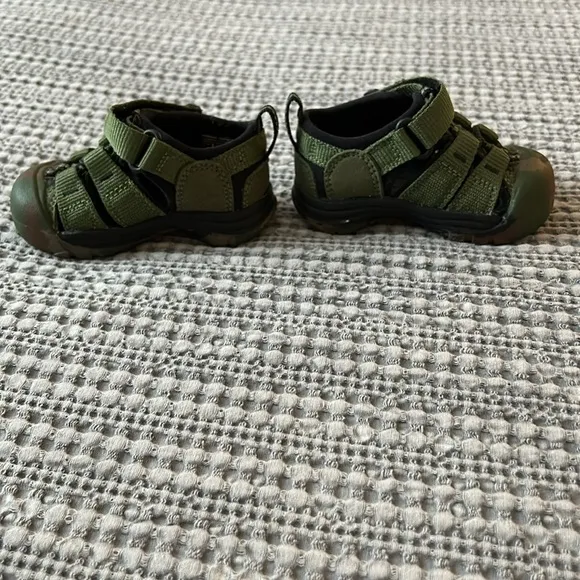 🆕! Keen Toddler Camo Water Shoes