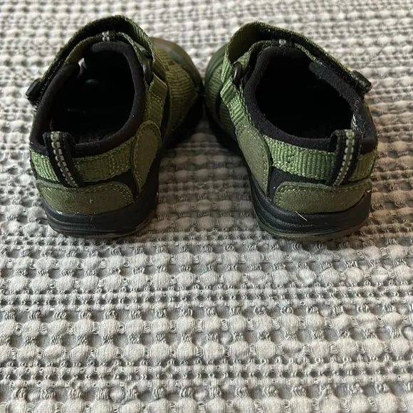 🆕! Keen Toddler Camo Water Shoes