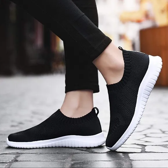 🎀 Lightweight Comfy Walking Shoes 🎀