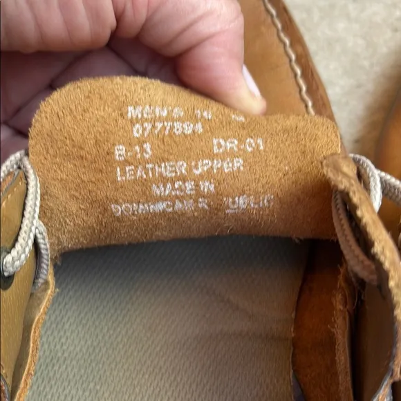 🍿 Sperry Tan leather Boat Shoes with Moccasin Stitching