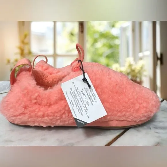 🔥 UGG Plushy Slippers Shearling Slip On Loafers Kids Size 2 EU 33.5