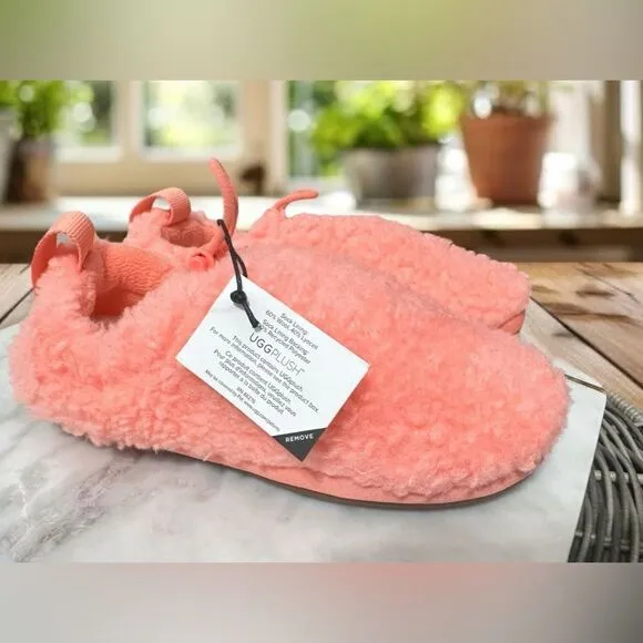 🔥 UGG Plushy Slippers Shearling Slip On Loafers Kids Size 2 EU 33.5