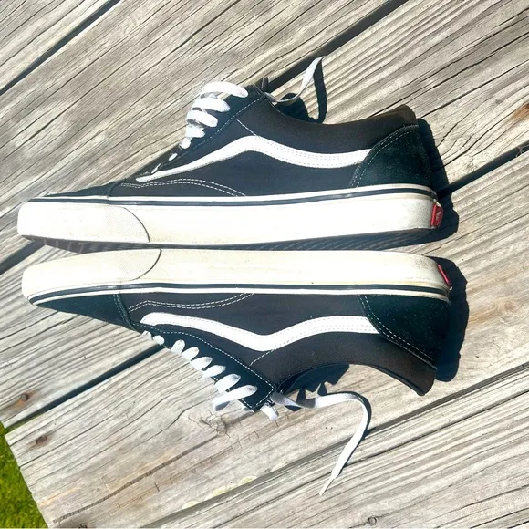 🛹 VANS• Old Skool Classic Shoes• Black / White, Size 13| EUR 47