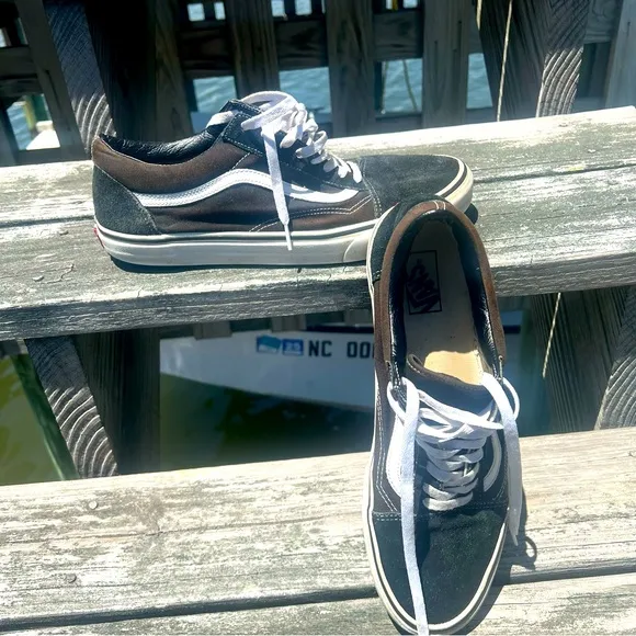 🛹 VANS• Old Skool Classic Shoes• Black / White, Size 13| EUR 47
