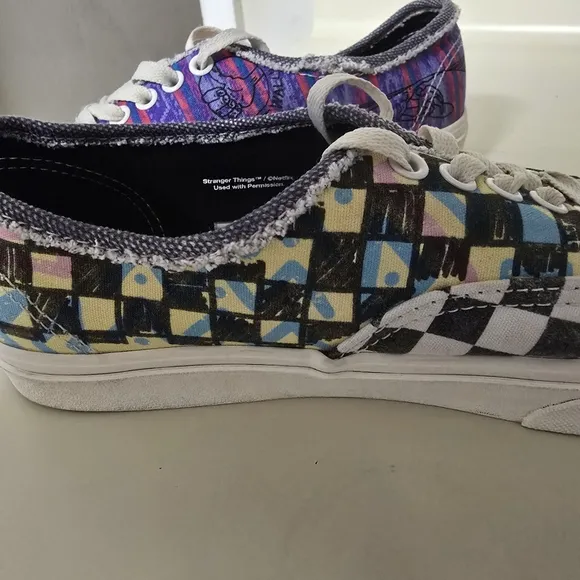 🍕 VANS X STRANGER THINGS Authentic surfer boy pizza sneakers shoes collab 🍕