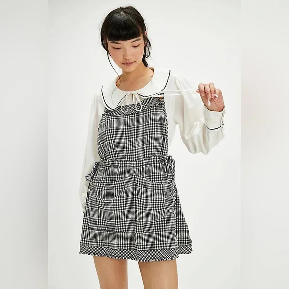 630. FREE PEOPLE Chrissie Mini Skirtall dress in Black combo Sz M NWOT $148