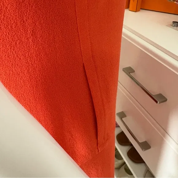 $795 Lafayette 148 Modern High Neck Dress 🍊