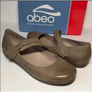 Abeo Bio System Leather Talia Mary Jane Shoes SZ 8