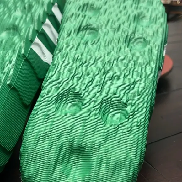 Adidas Adilette 22 Slides Sandals Shoes green white IG9260 new Mens Size 10