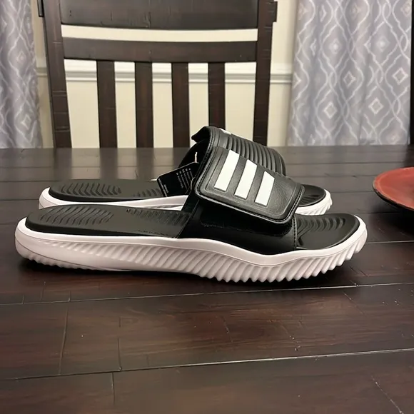 Adidas Alphabounce 2.0 Slides Sandals Shoes new GY9415 black white Mens Size 10
