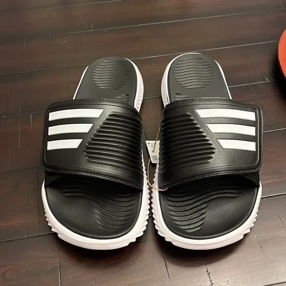 Adidas Alphabounce 2.0 Slides Sandals Shoes new GY9415 black white Mens Size 10