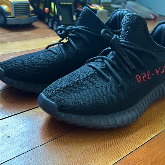 Adidas Black Yeezy Boost 350 Sneakers size 11 men’s
