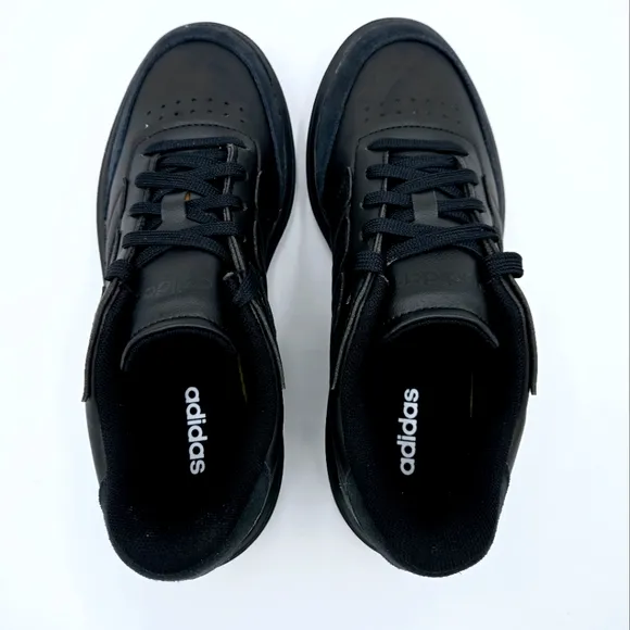 Adidas COURTBLOCK J Black/Black Sneakers Big Kids ID6502.  #A5