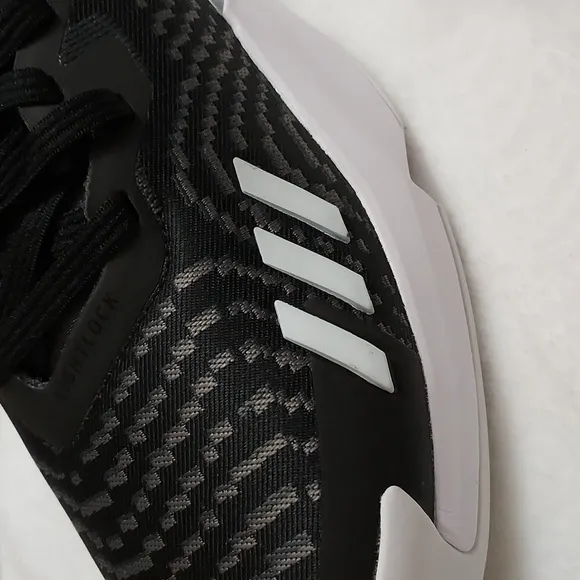 Adidas D.O.N.Issue 4 Basketball Shoes
