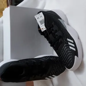 Adidas D.O.N.Issue 4 Basketball Shoes