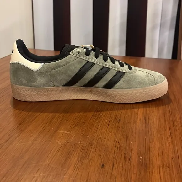 Adidas Gazelle ADV shoes sneakers olive Mens Sizes