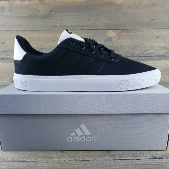 adidas Men's Vulc Raid3R Skateboarding Casual Shoes