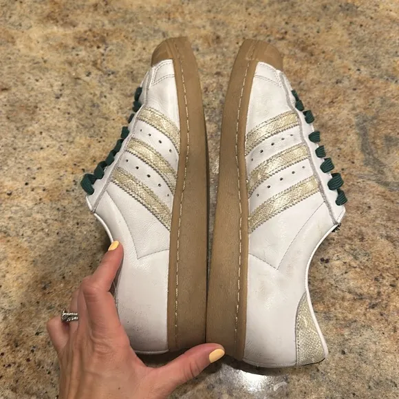 Adidas metropolitan x supreme superstar 80s shoes