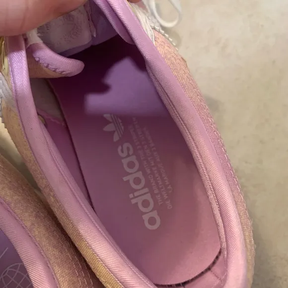 Adidas | Nizza lilac bliss platform shoes size 8