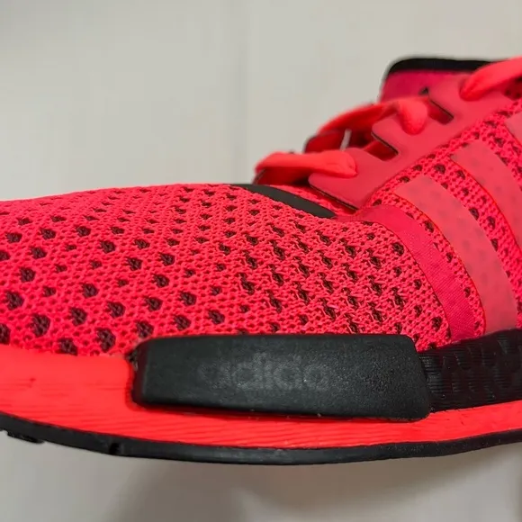 Adidas NMD R1 Boost Trainers/Running Shoes - Men’s 7.5 - Signal Pink