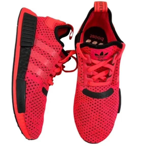 Adidas NMD R1 Boost Trainers/Running Shoes - Men’s 7.5 - Signal Pink