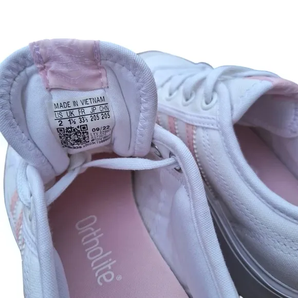 Adidas Originals Kids Nizza Platform (Little Kid) (White/Clear Pink/White)...