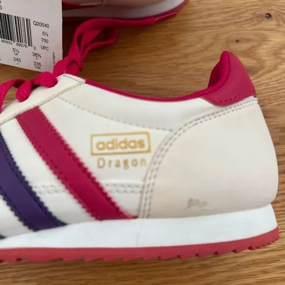adidas Originals NIB Dragon J (US W7/M6)