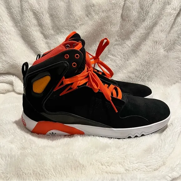 Adidas Roundhouse‎ Mid Black Orange Sneakers size 11.5