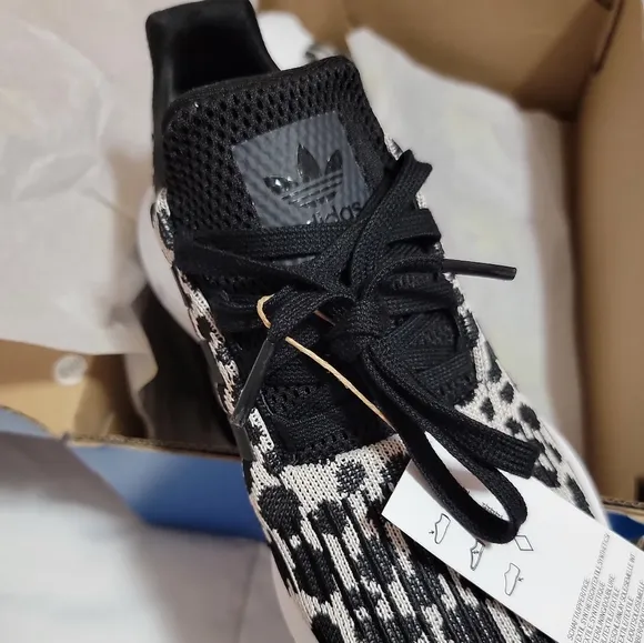 Adidas  Run  Shoes