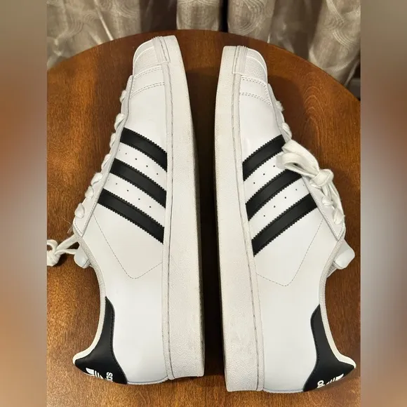 Adidas Superstar Men’s White Sneaker Hardshell Sneakers / Shoes Size 13