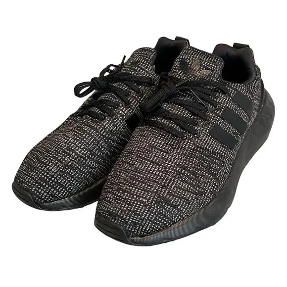 Adidas Swift Run 22 J Boys Black Running Shoes Sneakers Low Top Size 6.5 GW8166