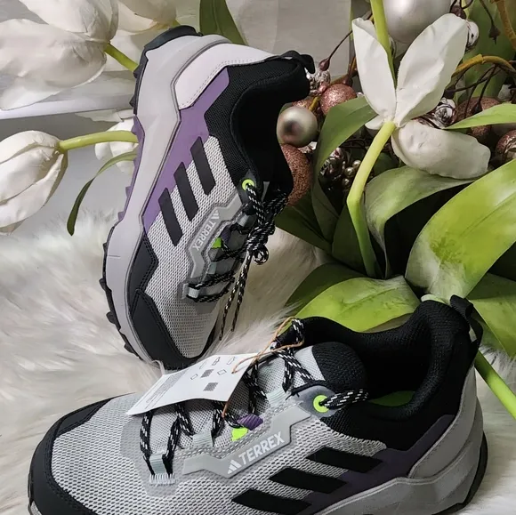 Adidas Terrex Ax4 W ​​Wonder Silver Women shoesSize8