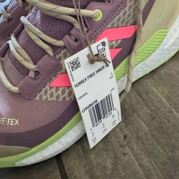 Adidas Terrex Free Hiker GORE-TEX Hiking Shoes size 6.5