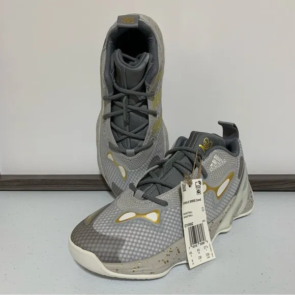 Adidas Women's Exhibit A Candace Parker Basketball Shoes-Size 6 NWT