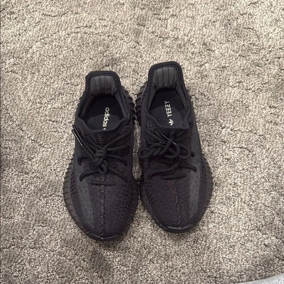 Adidas Yeezy Boost 350 V2 Black Men's Shoes *Authentic *