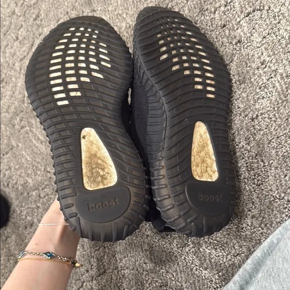 Adidas Yeezy Boost 350 V2 Black Men's Shoes *Authentic *