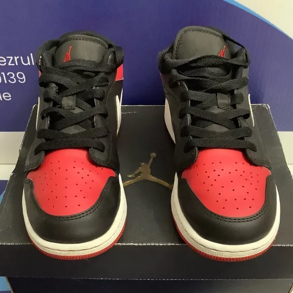 Air Jordan 1 Low Alternate Bred Toe Kids Size 5.5y