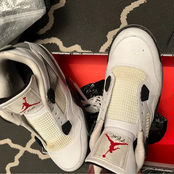 Air Jordan cookie and cream 4 Men's White and Gray Sneakers