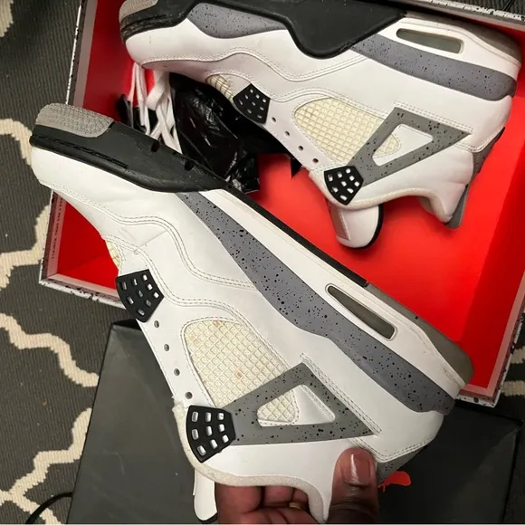 Air Jordan cookie and cream 4 Men's White and Gray Sneakers