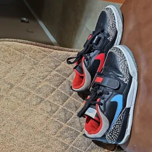 Air Jordan Legacy 312 Low Black Valor Blue Lace Up Sneakers Shoes Multicolor