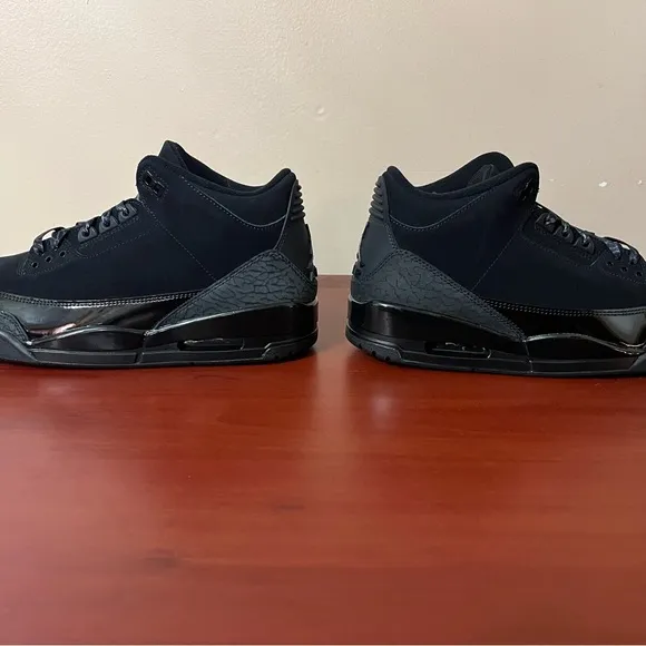 Air Jordan Retro 3 “Black Cat 2025”