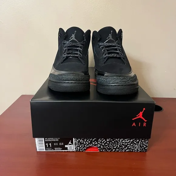 Air Jordan Retro 3 “Black Cat 2025”