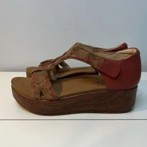 Alegria Tova Cognac and Roses Women's  Platform Sandals Shoes Size US 9 EU 40