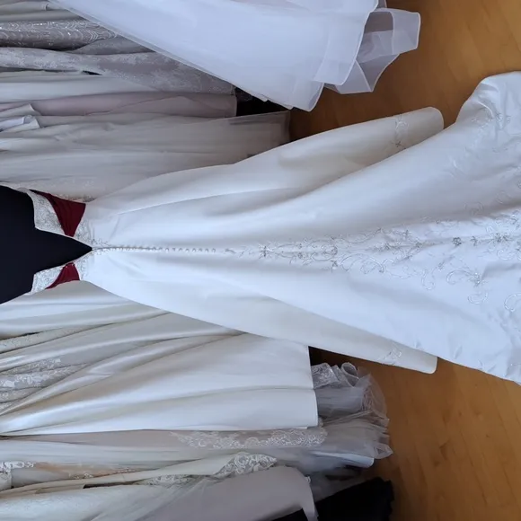 Alfred Angelo satin classic