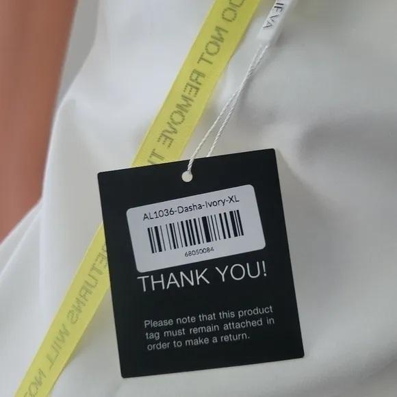 ALIEVA  NWT DASHA MODERN OFF WHITE DRESS SIZE XL.