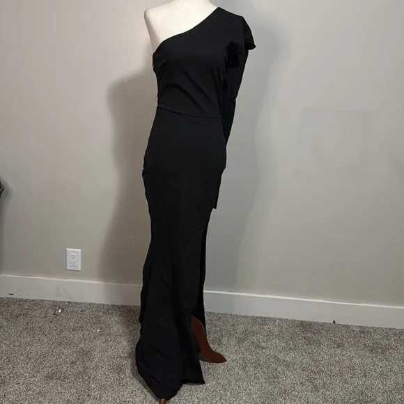 ALIEVA Women's Lilux One Shoulder Modern Maxi Dress Size XS In Black