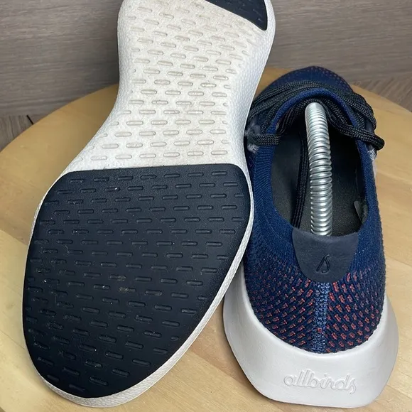 Allbirds Tree Dasher 1 womans Size 8 Blue Red Knit Runners Sneakers Tennis Shoes